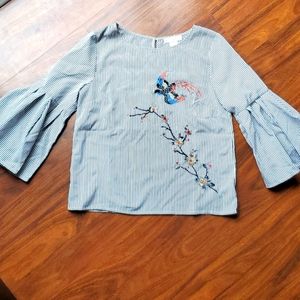 Jealous Tomato Blouse, size small, white/gray striped with bird/flower detail